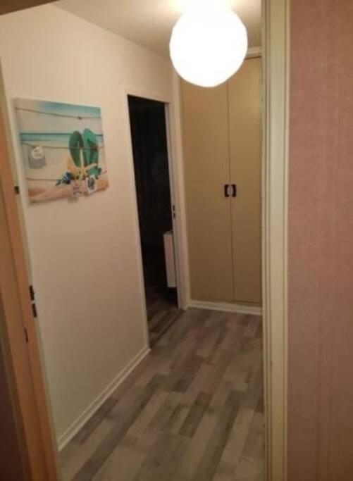 Le Rouennais Et Son Parking Prive Exterior foto